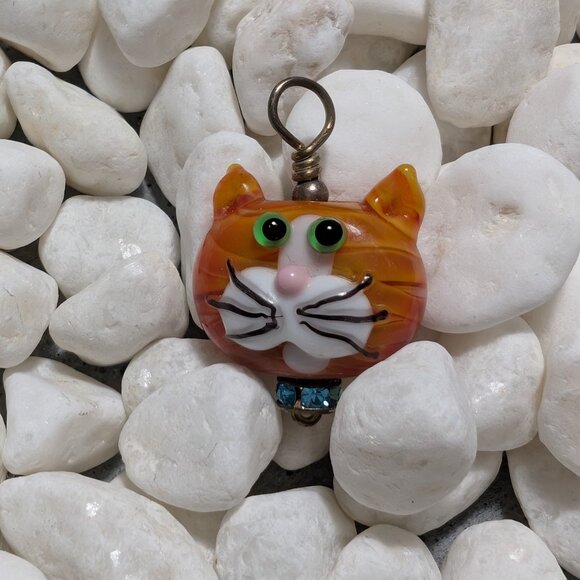 Vintage 90s Handmade Glass Lampwork Bead - Murano Glass - Tabby Cat - Picture 4 of 4